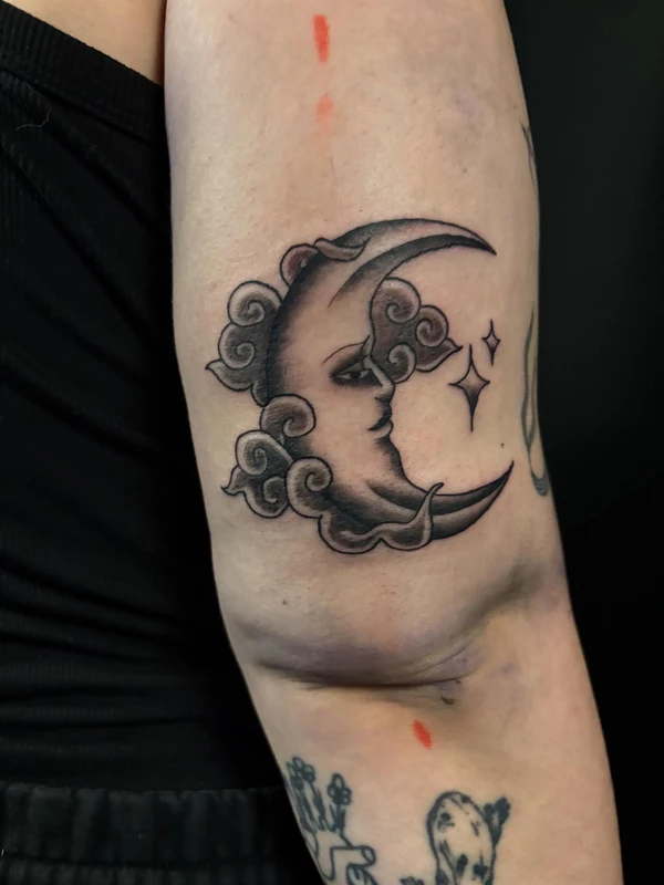 Crescent moon, tattooed by Cara